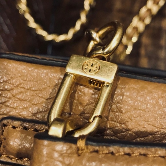 Tory Burch Britten Tan Pebbled Leather Small Top Handle Crossbody Case Bag Purse - Picture 4 of 12